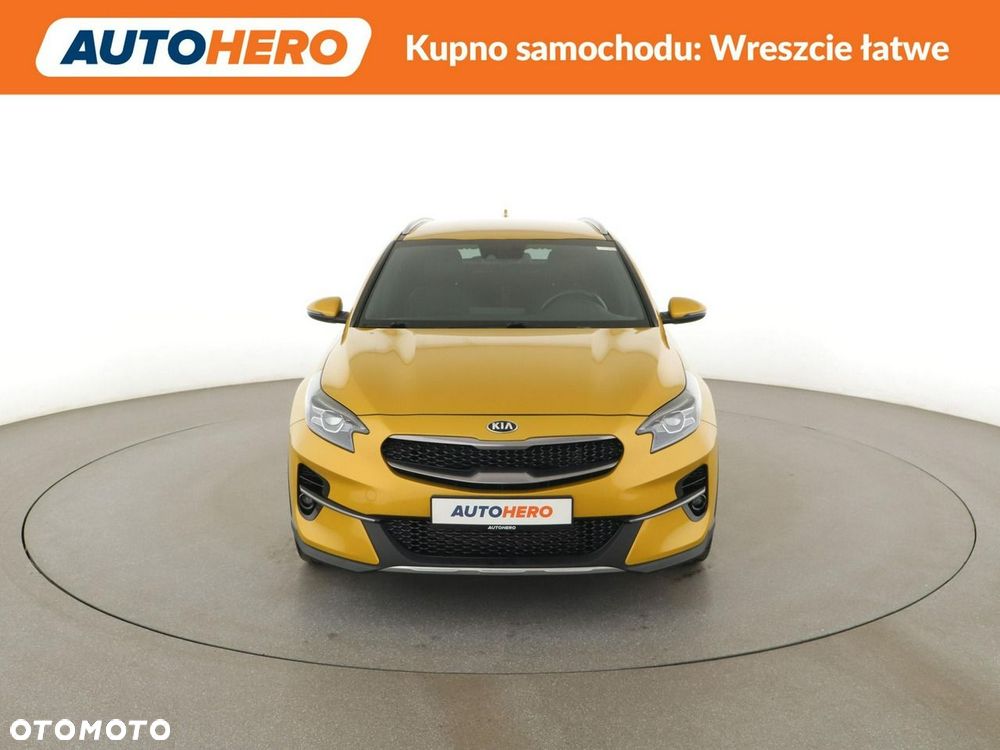 Kia XCeed - 12