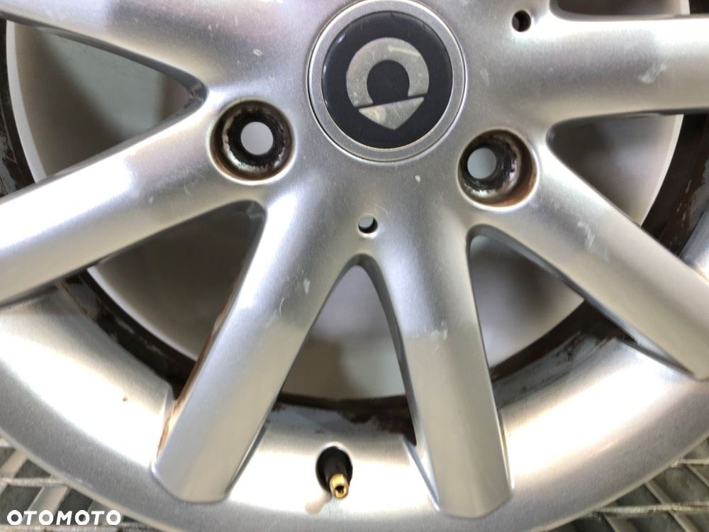 FELGI ALU KOMPLET 15  4J 3X112 57 ET 27 15 5.5J 57 ET     0015425V001 0015426V001 - 3