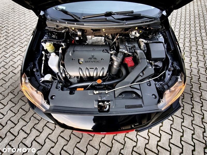 Mitsubishi Lancer - 28
