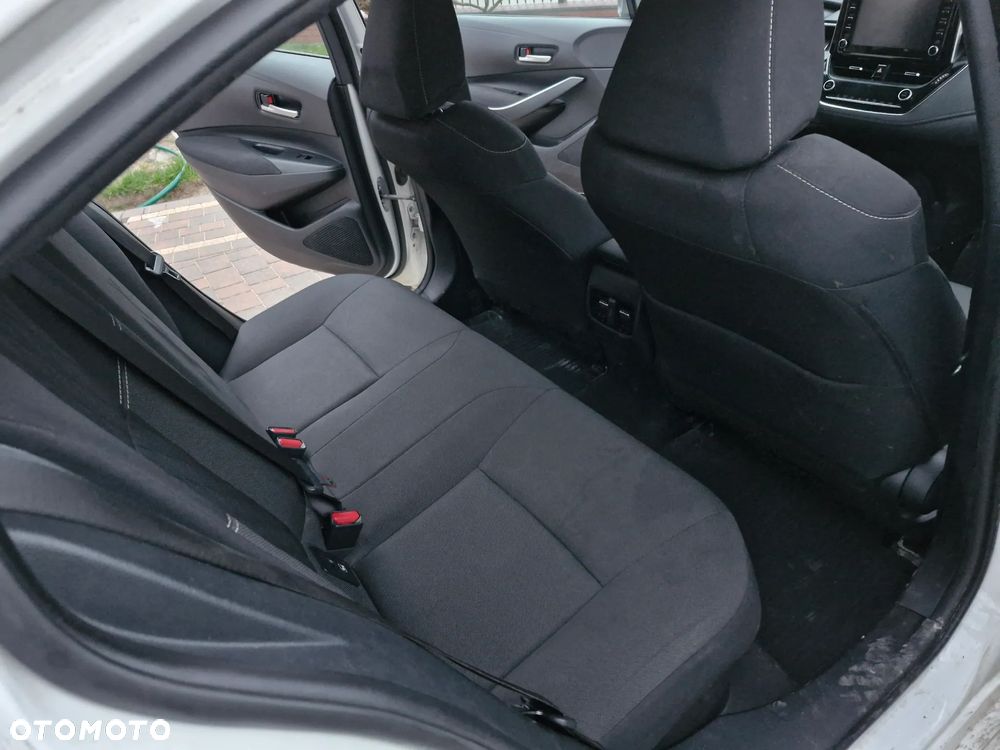 Toyota Corolla 1.8 Hybrid Comfort - 8