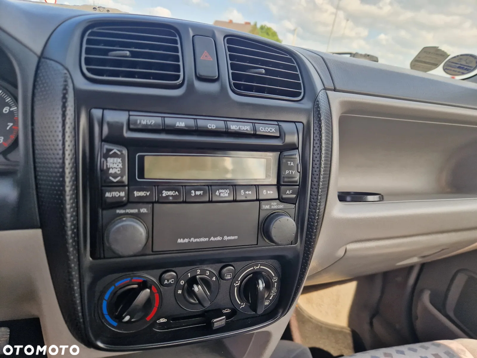 Mazda Demio - 22