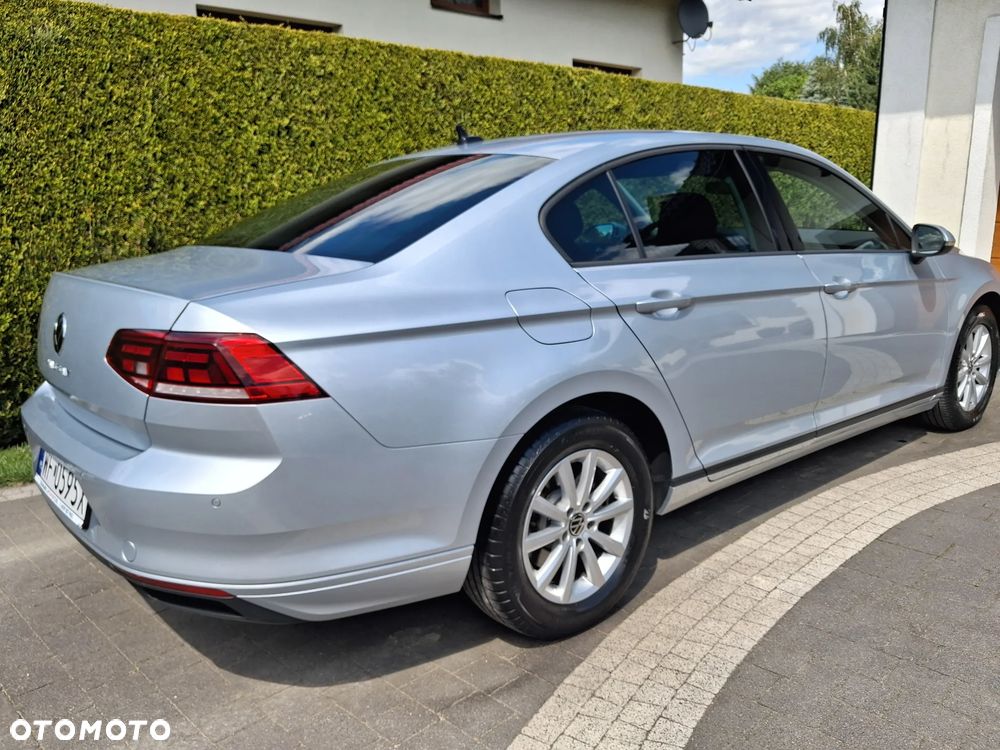 Volkswagen Passat 2.0 TDI EVO Business - 18