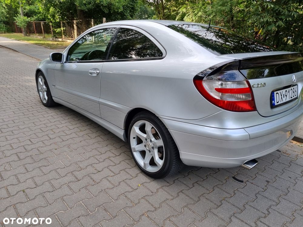 Mercedes-Benz CLC - 4