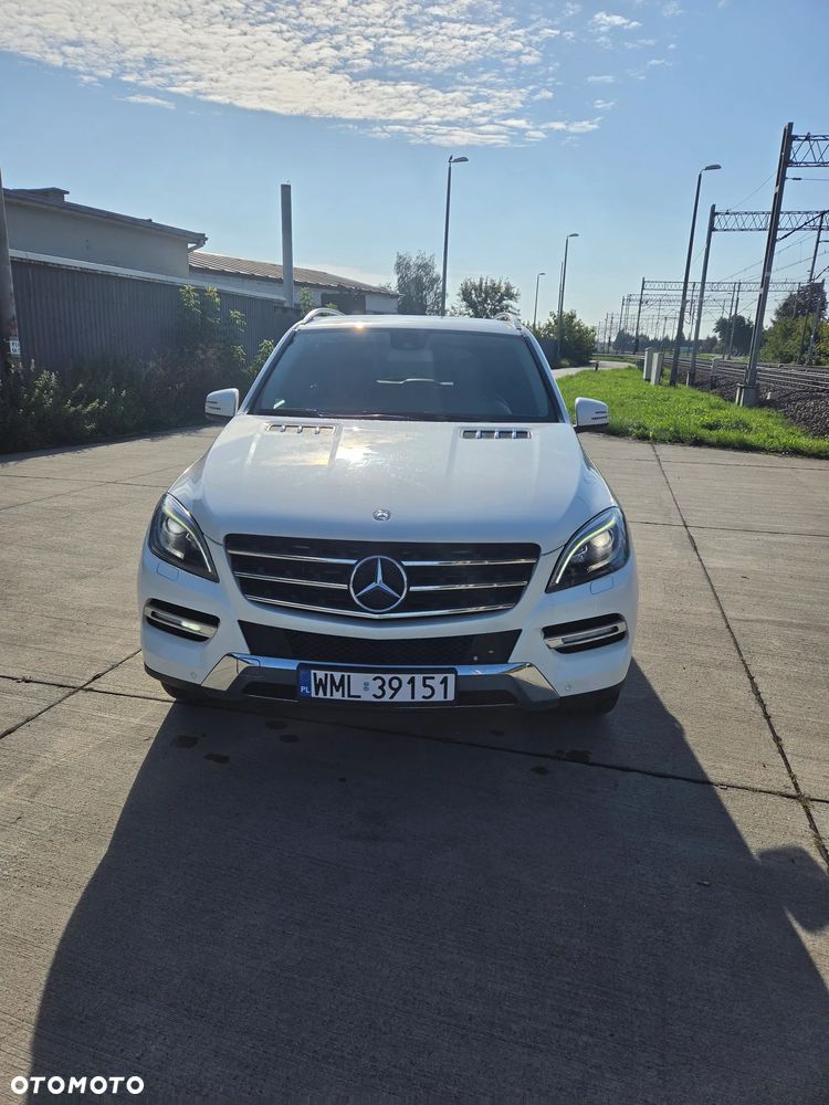 Mercedes-Benz ML 350 BlueTec 4-Matic - 21