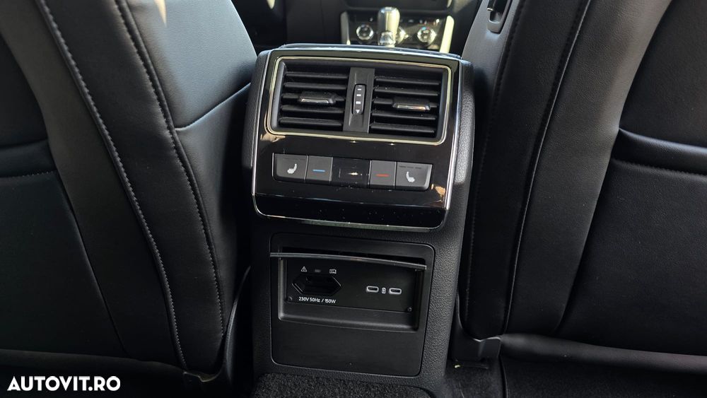 Skoda Superb 2.0 TDI 4X4 DSG Laurin & Klement - 22