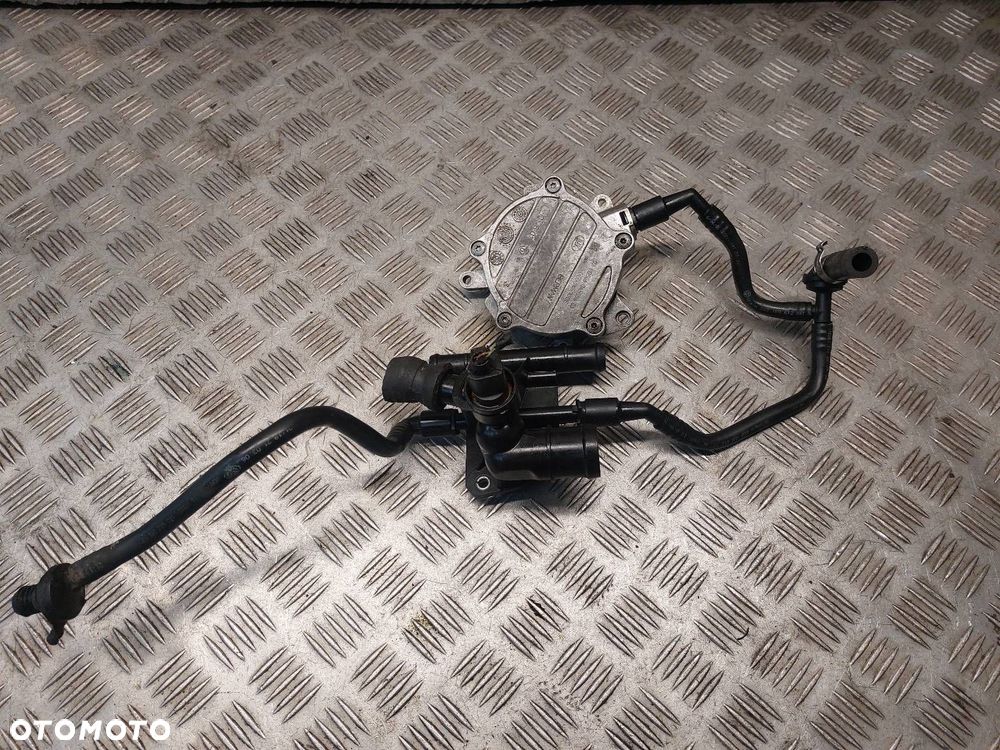 POMPA VACUM VOLKSWAGEN GOLF V 2.0 FSI ST554/M1 06F121133H 06F145100E - 6