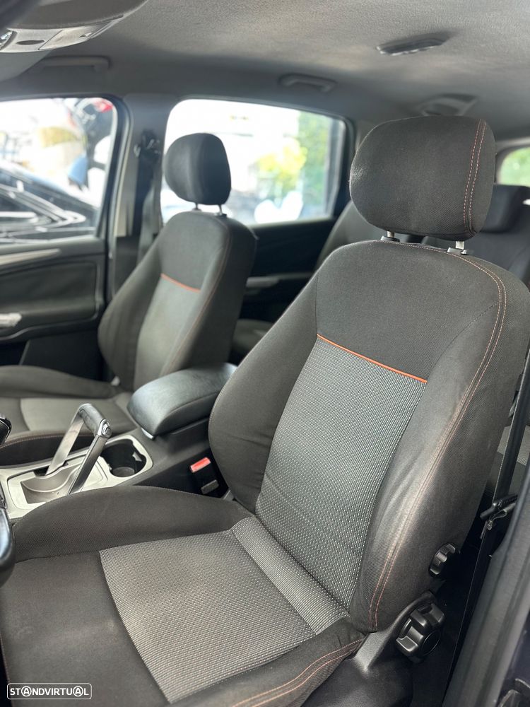 Ford S-Max 2.0 TDCi Trend 7L - 7