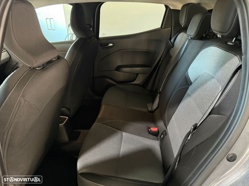 Mitsubishi Colt 1.0 MPI-T Invite - 16