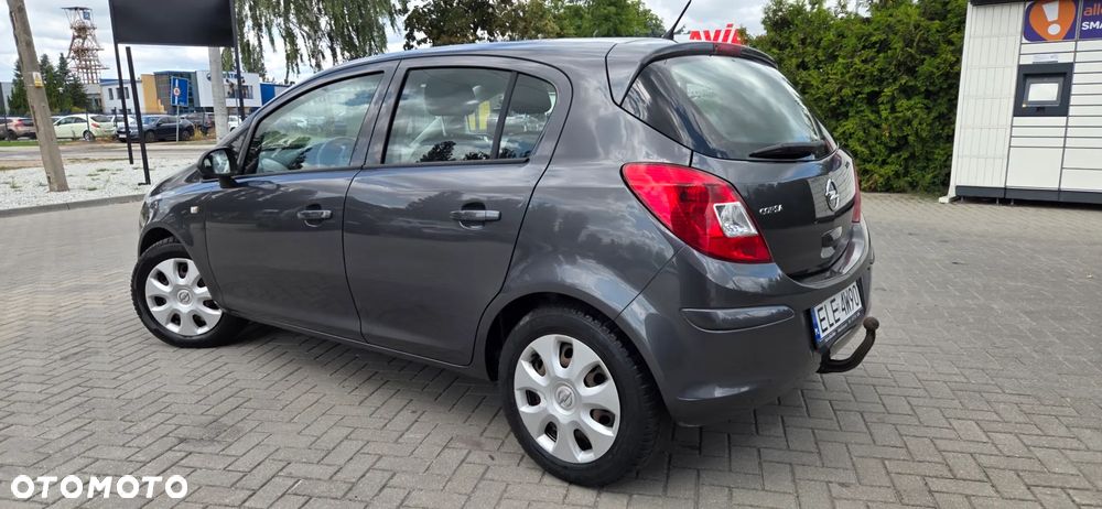 Opel Corsa 1.4 16V EcoFLEX Start-Stop Innovation - 11