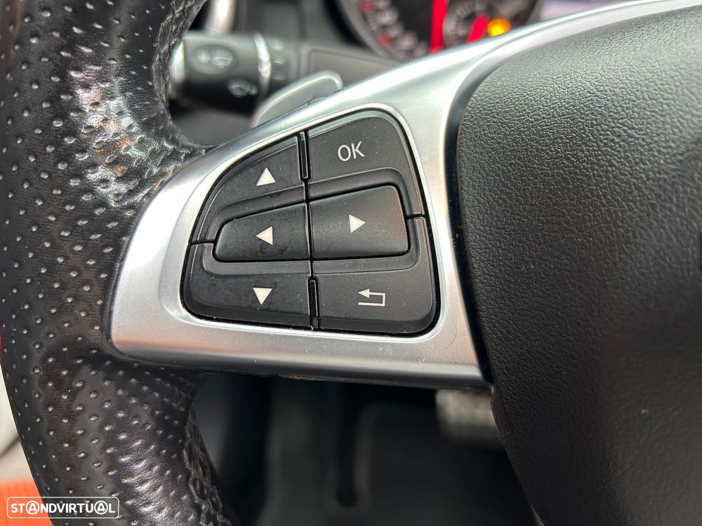 Mercedes-Benz CLA 220 d Shooting Brake AMG Line Aut. - 46