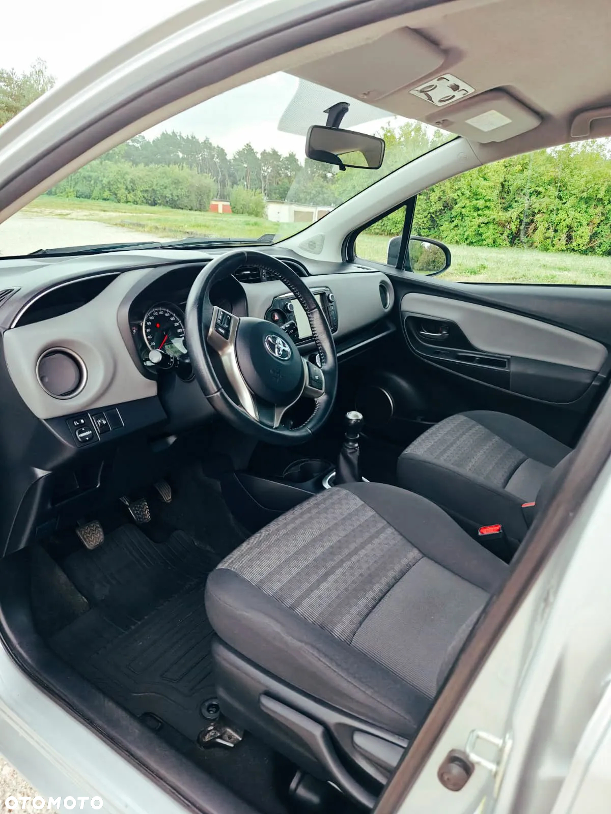 Toyota Yaris - 13
