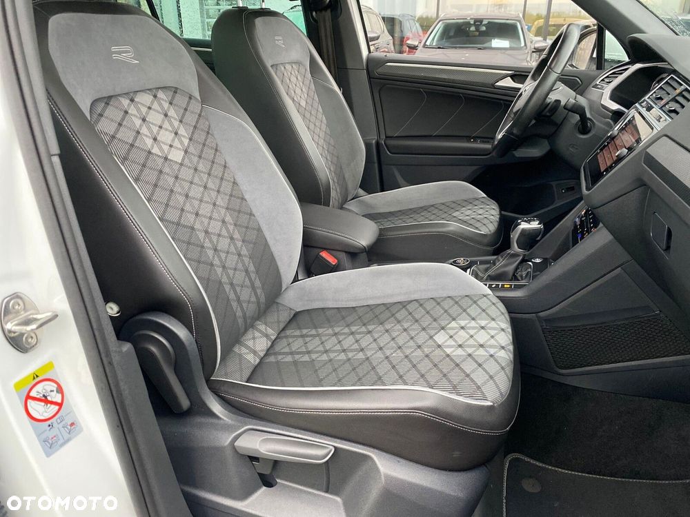 Volkswagen Tiguan - 17