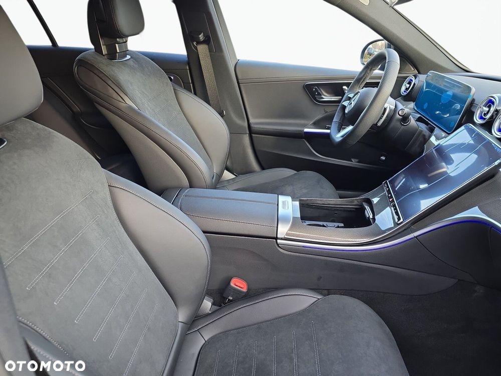 Mercedes-Benz Klasa C 220 d mHEV 4-Matic AMG - 16
