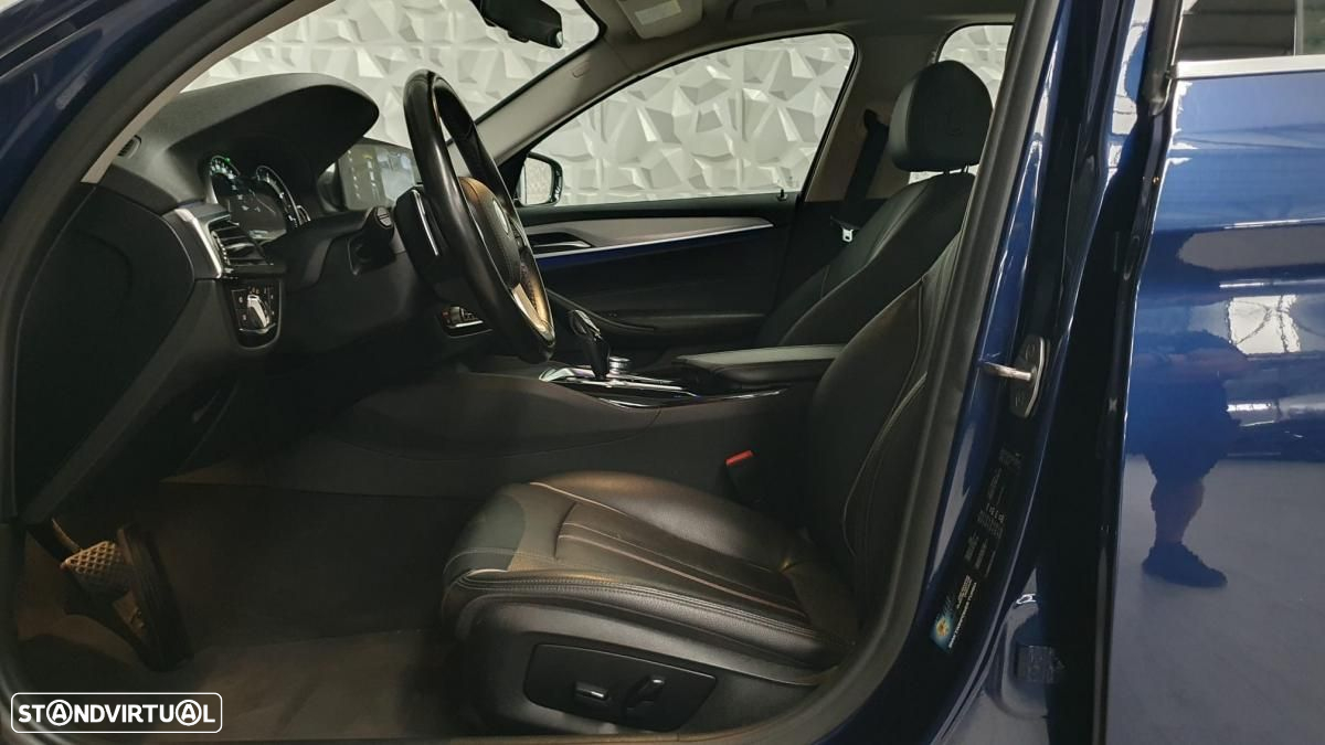 BMW 520 d Line Luxury Auto - 11