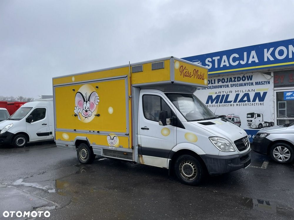 Mercedes-Benz Sprinter - 16