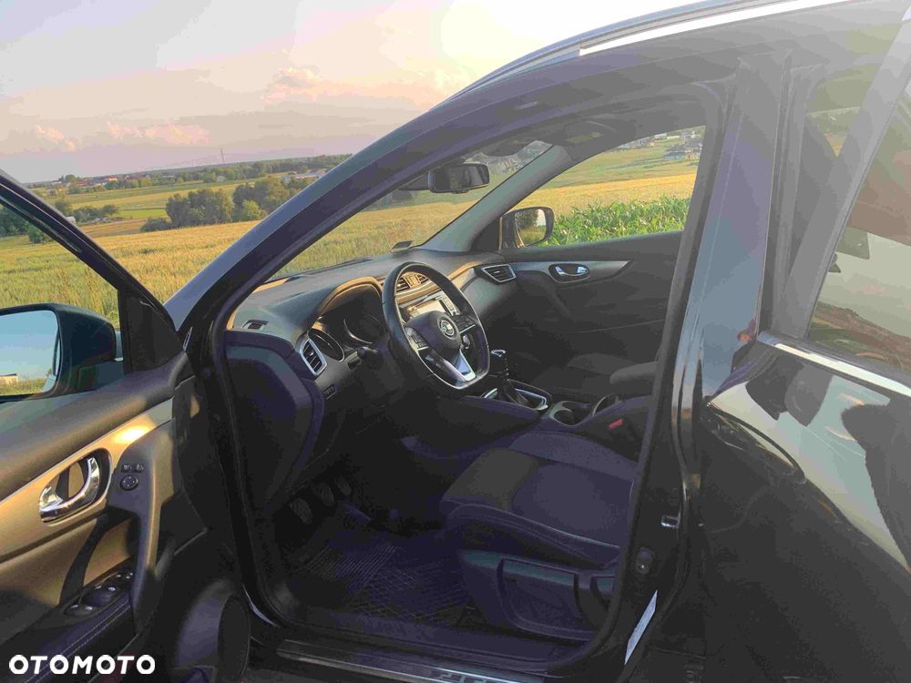 Nissan Qashqai 1.6 DIG-T Tekna+ - 10
