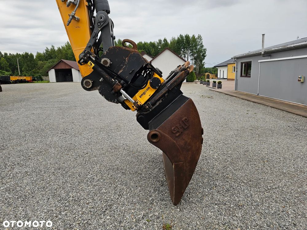 Liebherr R 922 LC R922 LC - 8