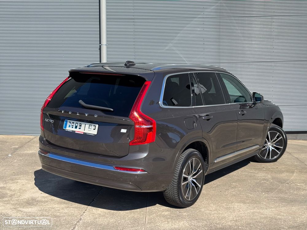 Volvo XC 90 2.0 T8 PHEV Core AWD - 4