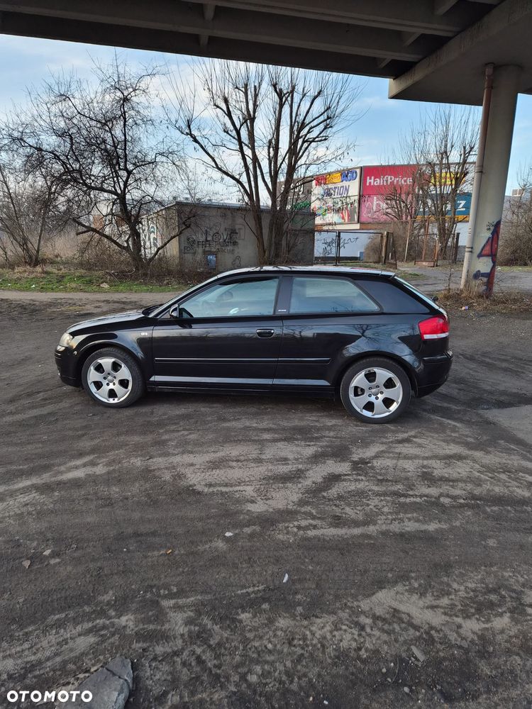 Audi A3 3-drzwiowe 2.0 TDI Quattro Ambiente - 18