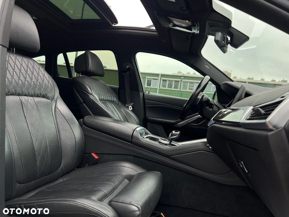 BMW X6 - 21