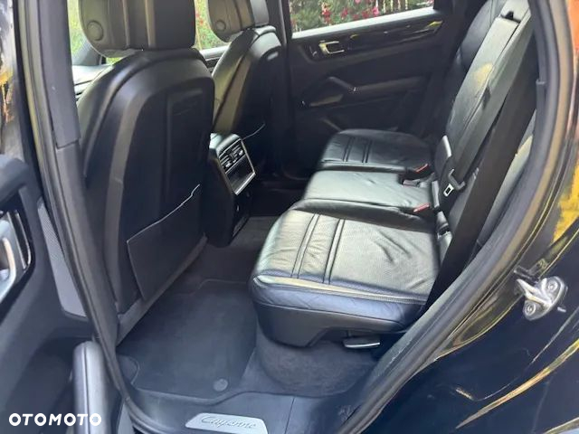 Porsche Cayenne S - 8
