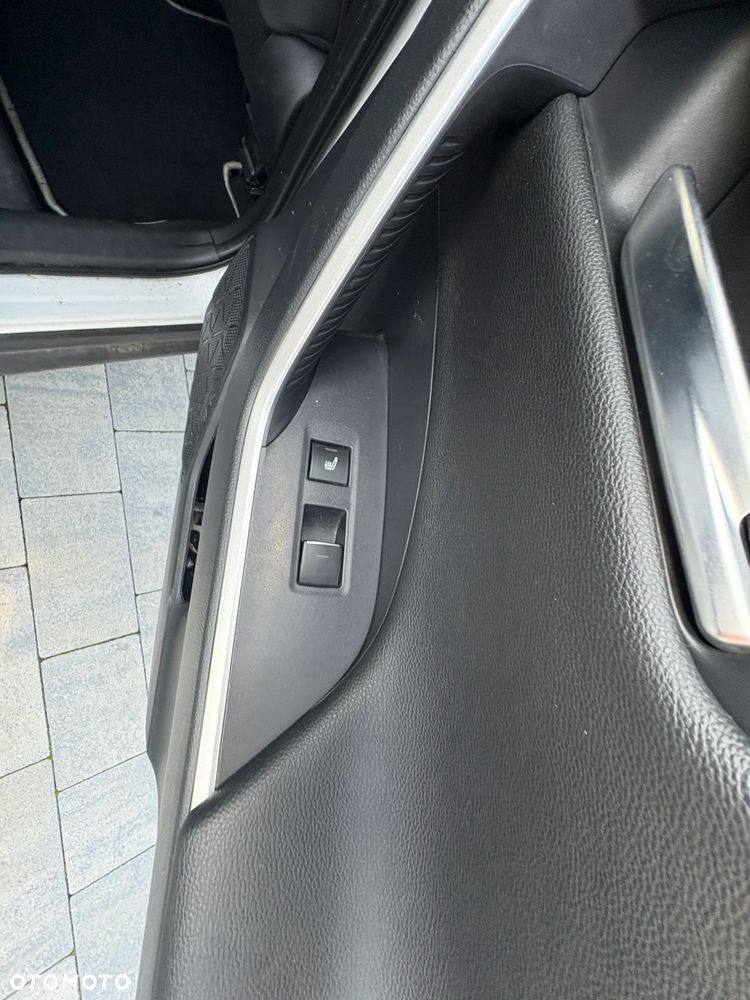 Toyota RAV4 2.5 Hybrid Executive 4x4 - 24