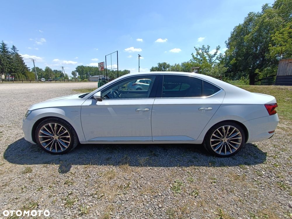 Skoda Superb 2.0 TDI SCR 4x4 L&K DSG - 4