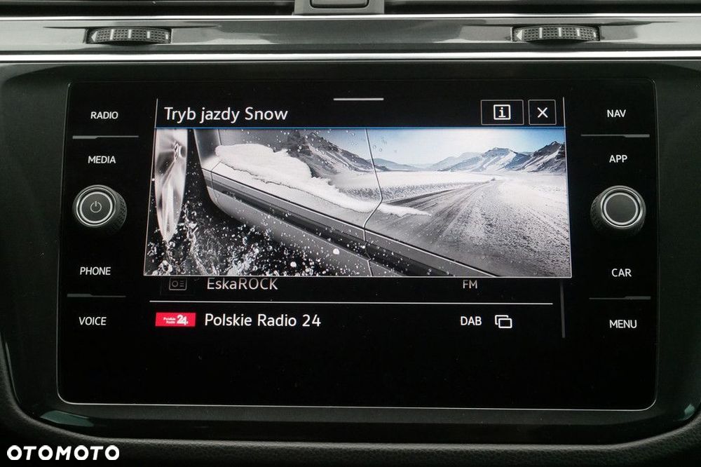 Volkswagen Tiguan 2.0 TDI SCR Elegance DSG - 27