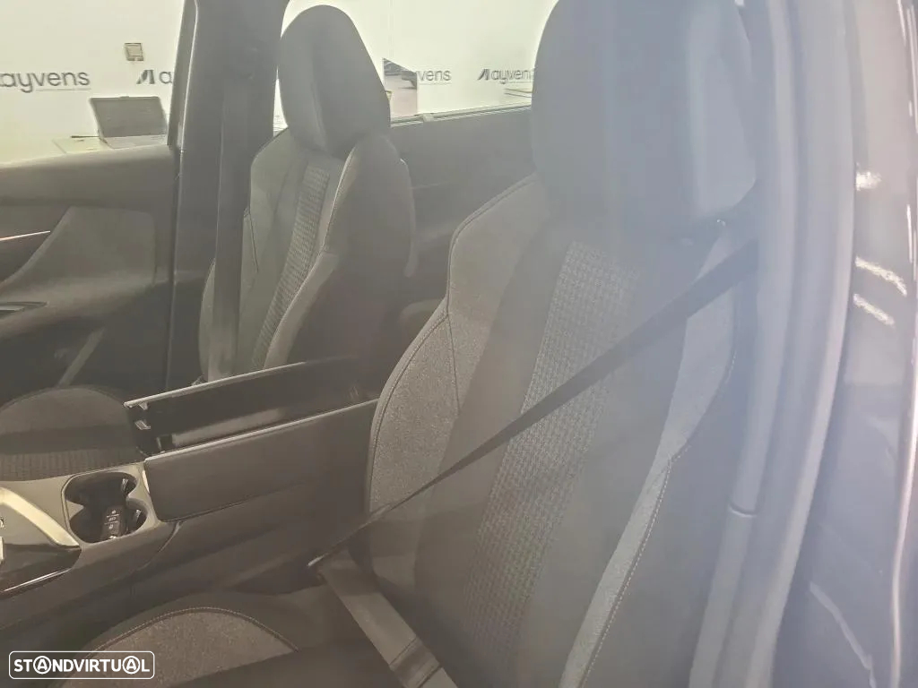 Peugeot 5008 1.5 BlueHDi Active Pack EAT8 - 10