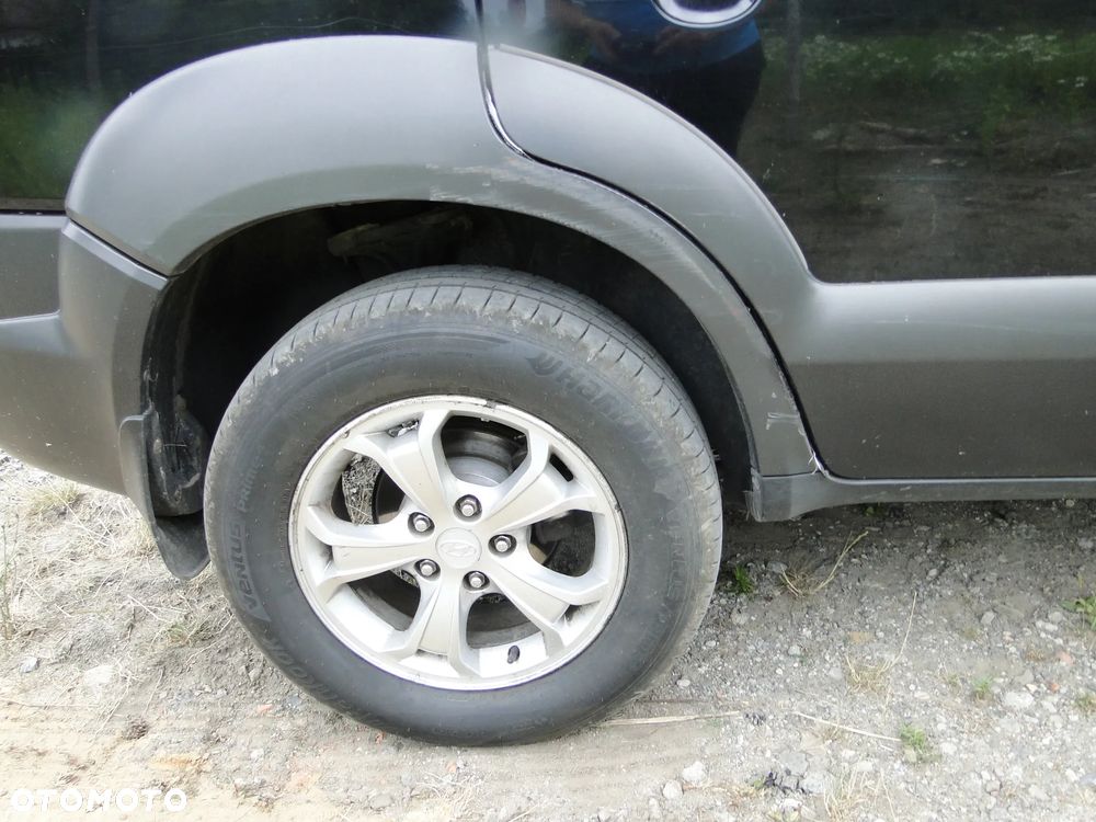 Hyundai Tucson 2.0 CRDi 2WD GLS - 8