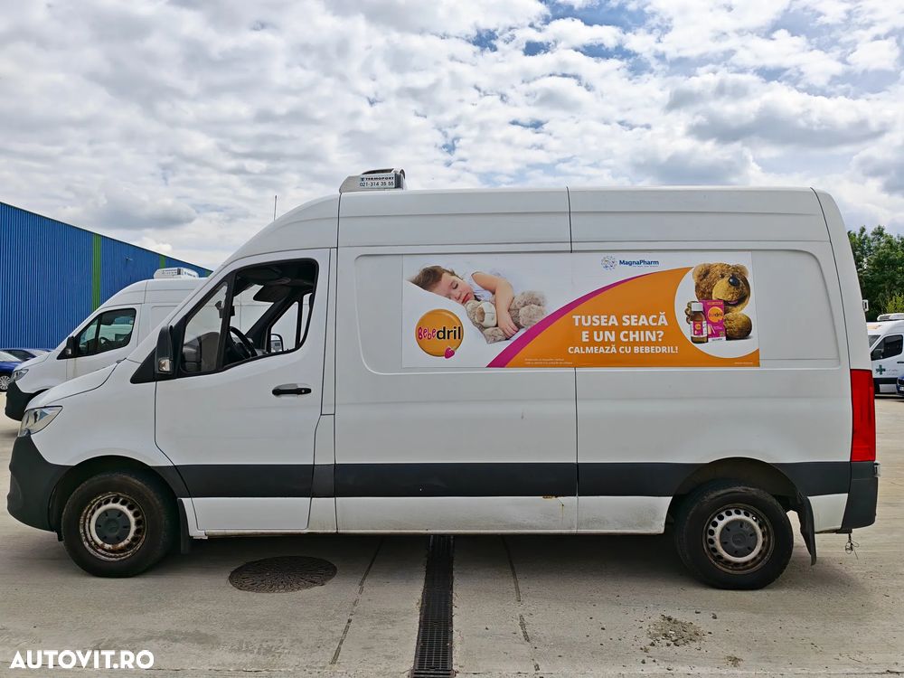 Mercedes-Benz Sprinter - 4