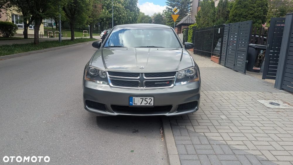 Dodge Avenger - 3