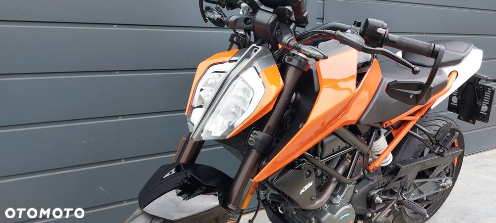 KTM Duke - 11