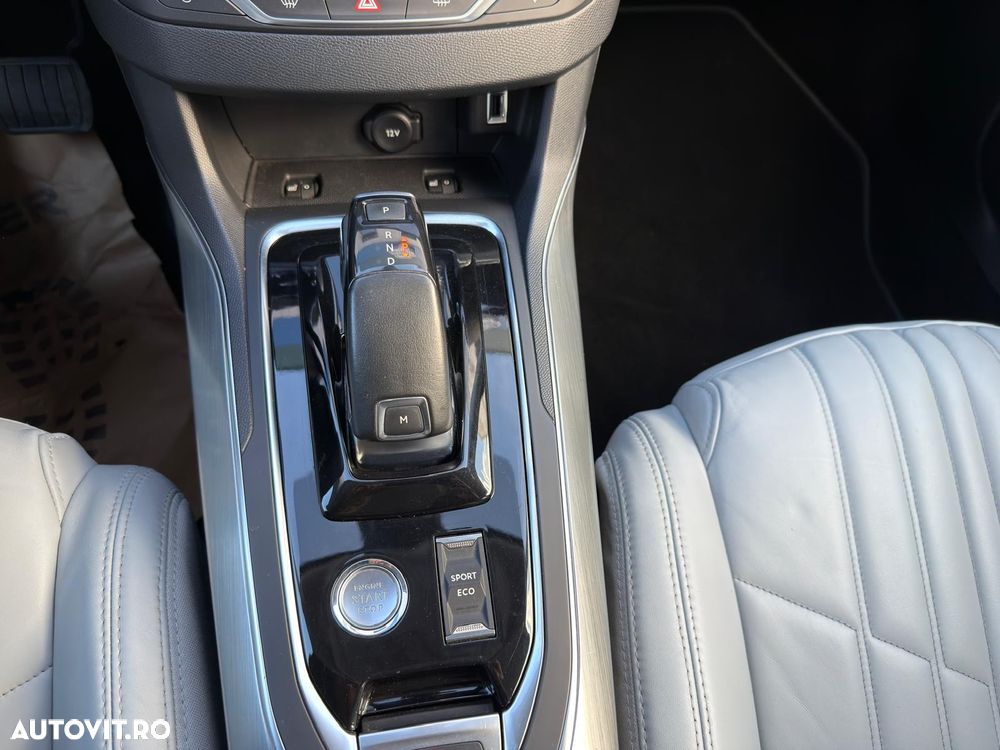 Peugeot 308 PureTech 130 GPF EAT8 Stop & Start Allure - 15