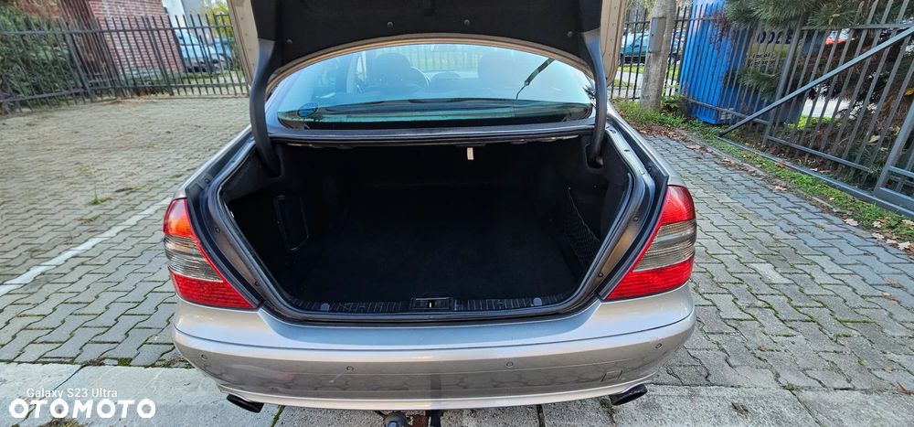 Mercedes-Benz Klasa E - 11