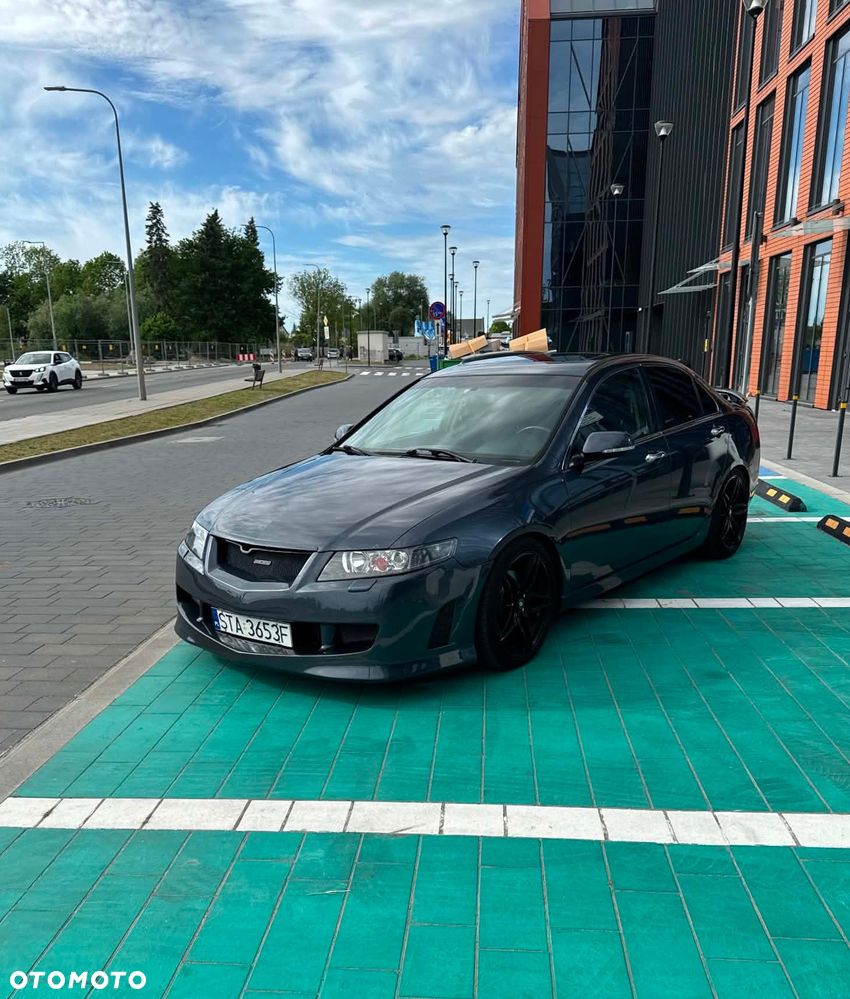 Honda Accord 2.0 Executive - 1