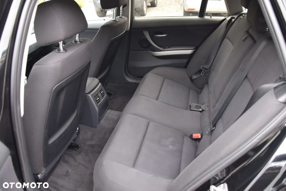 BMW Seria 3 - 19