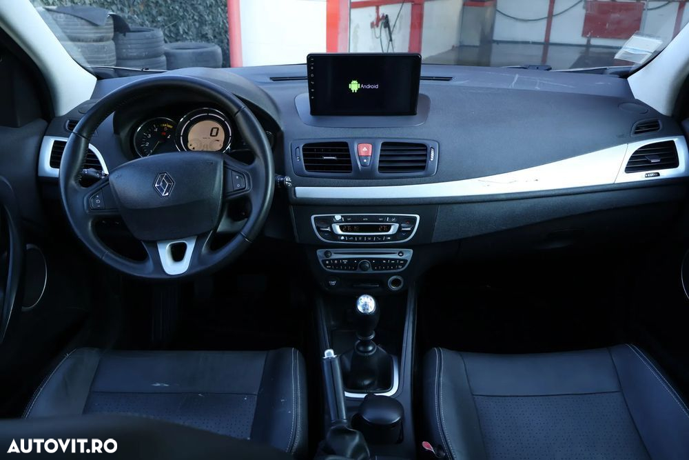 Renault Megane Grandtour dCi 160 FAP GT - 14