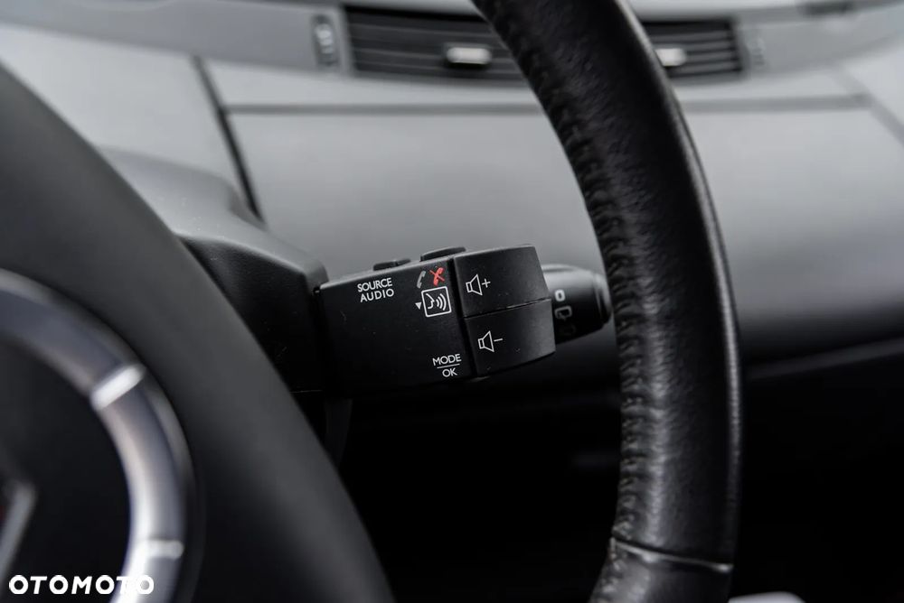 Renault Espace 2.0 Dynamique - 39
