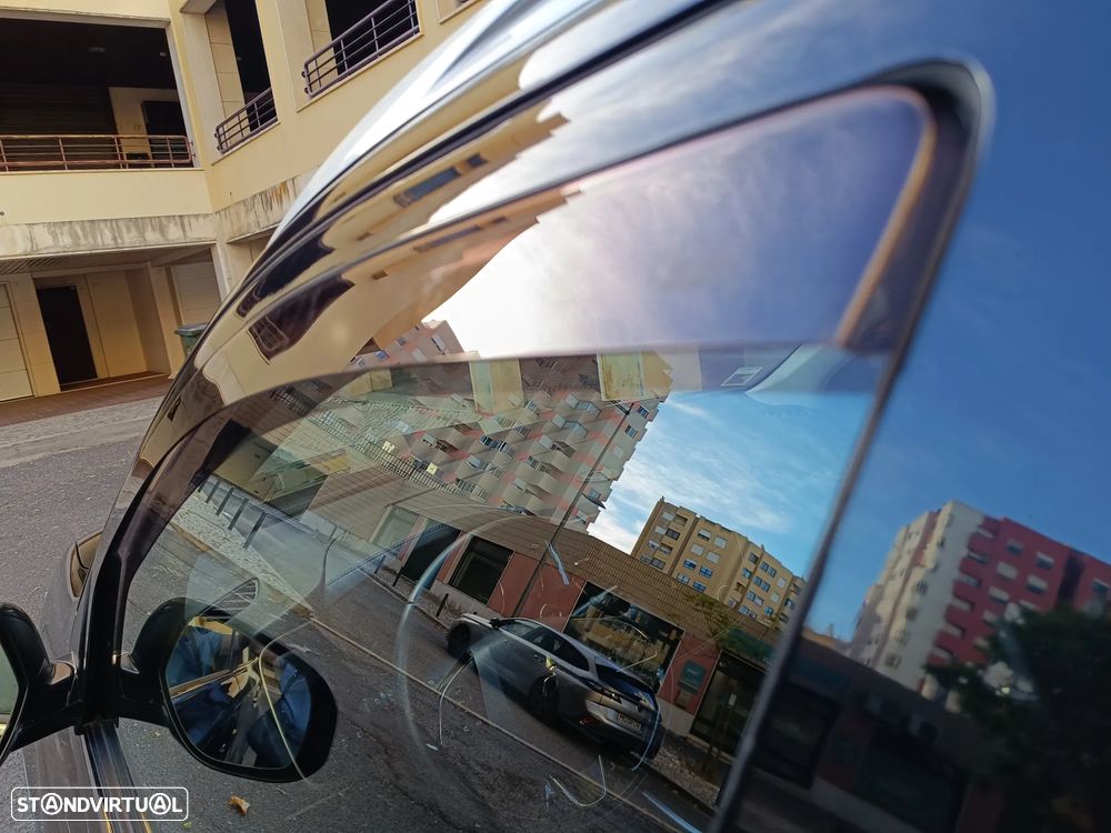 Mitsubishi Outlander 2.2 DI-D Instyle Navi - 11