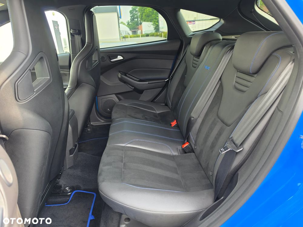 Ford Focus - 11