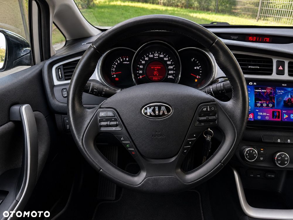 Kia Ceed 1.6 GDI Business Line - 26