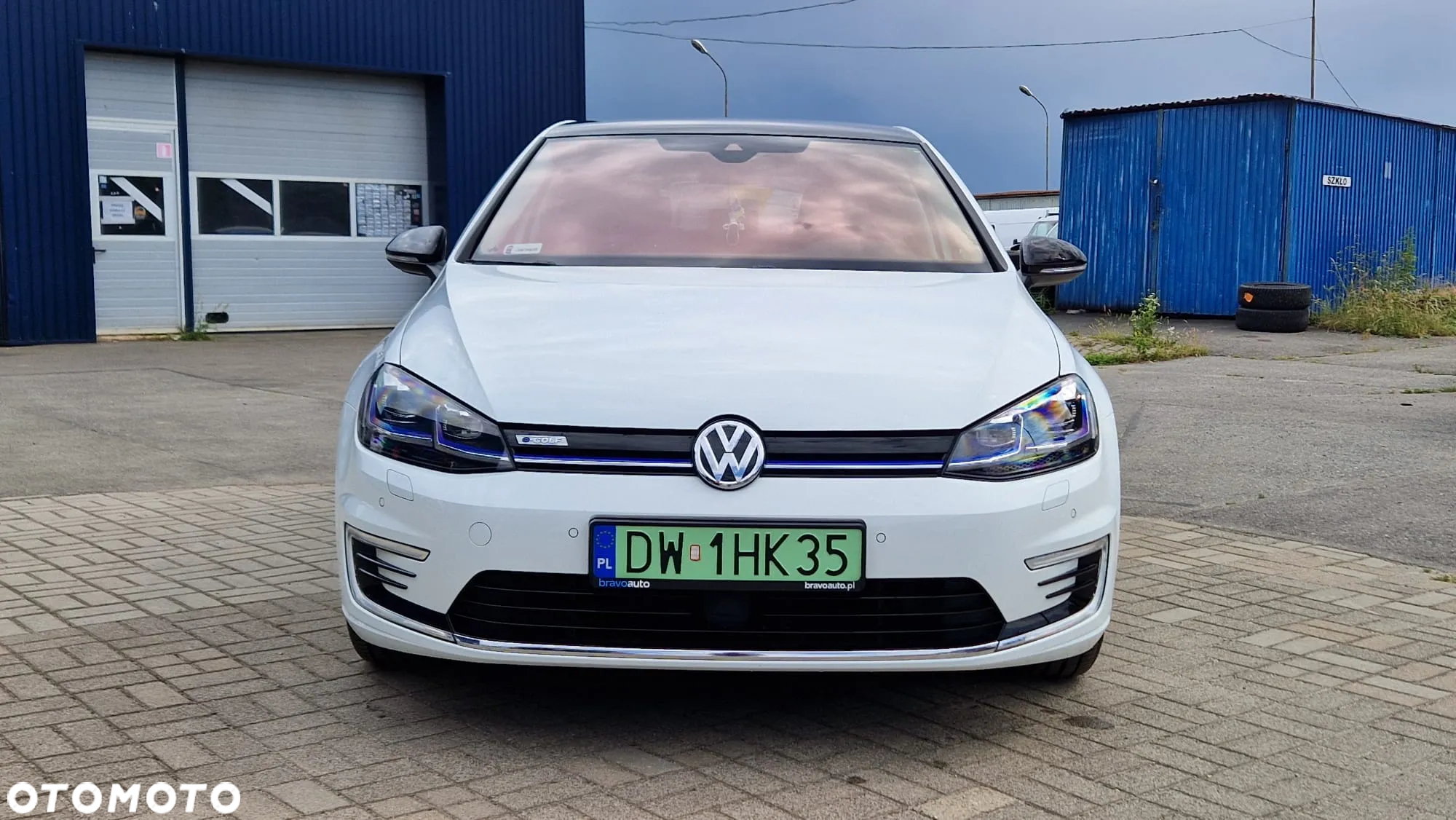 Volkswagen Golf e-Golf - 2