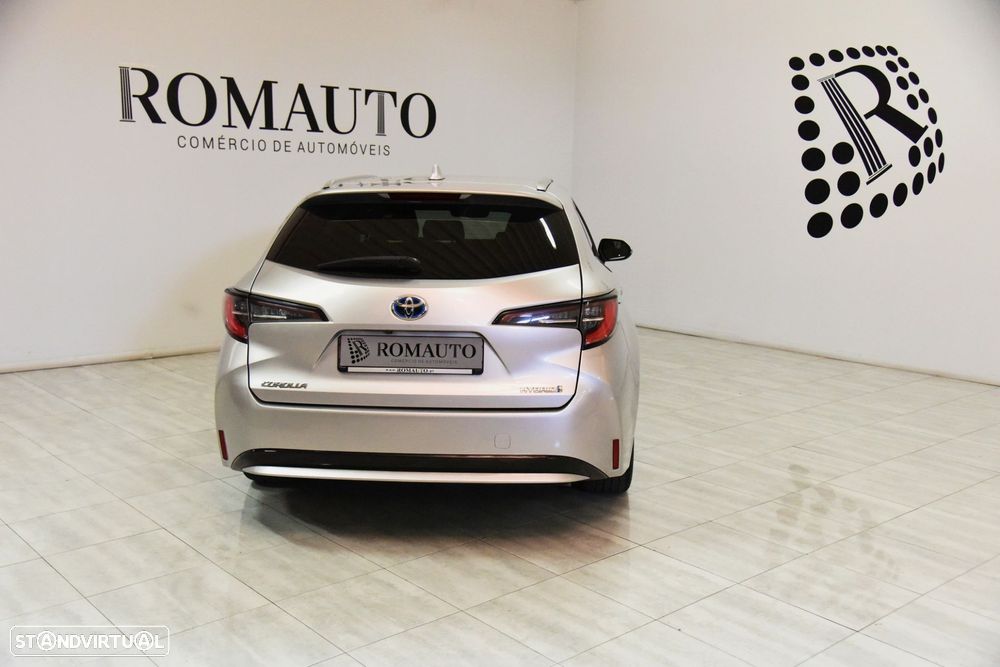 Toyota Corolla Touring Sports - 7