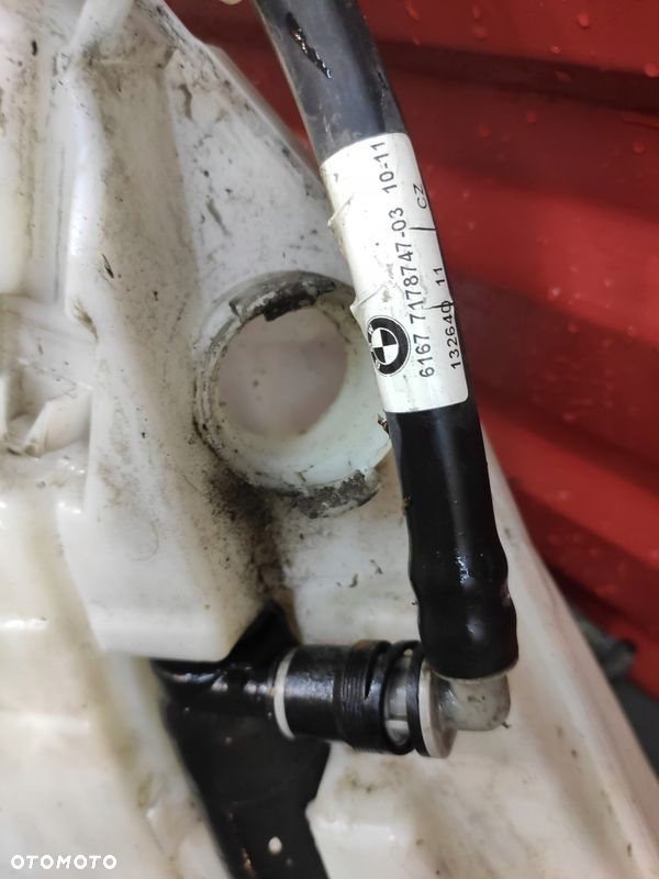 BMW 5 F10 F11 F07 ZBIORNIK ZBIORNICZEK SPRYSKIWACZY POMPKI ORYGINAŁ ZDROWY - 6