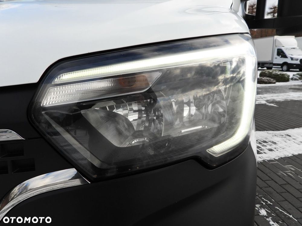 Renault MASTER PLANDEKA 9 PALET WEBASTO TEMPOMAT LEDY PNEUMATYKA KLIMATYZACJA  165KM - 21