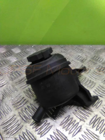 PEÇAS AUTO USADAS para Mercedes E220 2.2 CDi - 4