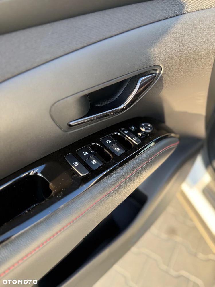 Hyundai Tucson 1.6 T-GDi HEV Executive N Line 2WD - 10
