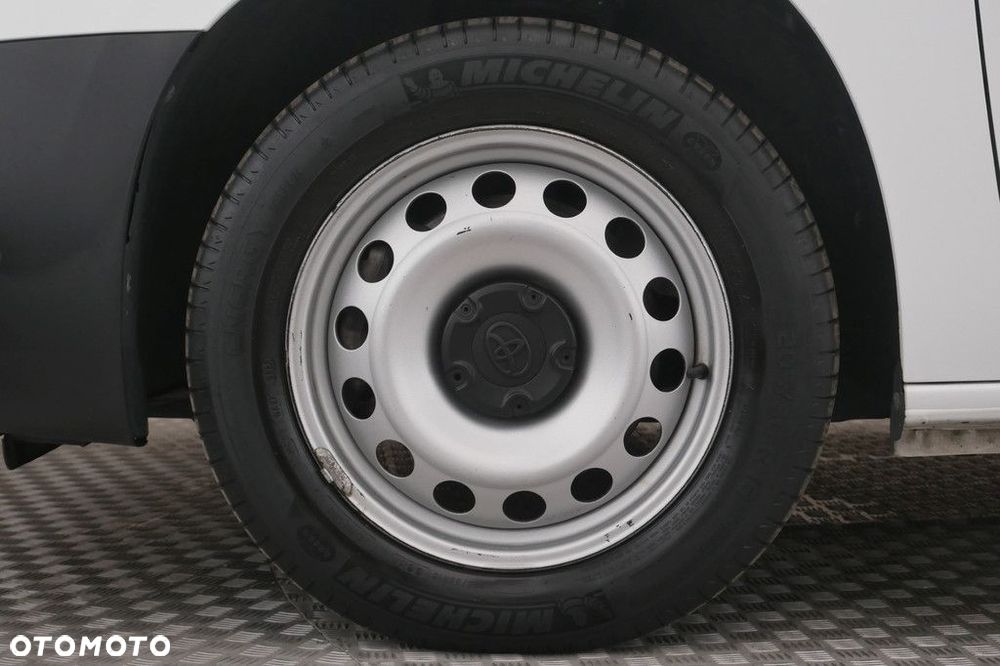 Toyota ProAce 1.2 D-4t 130KM A/t Long Active - 14