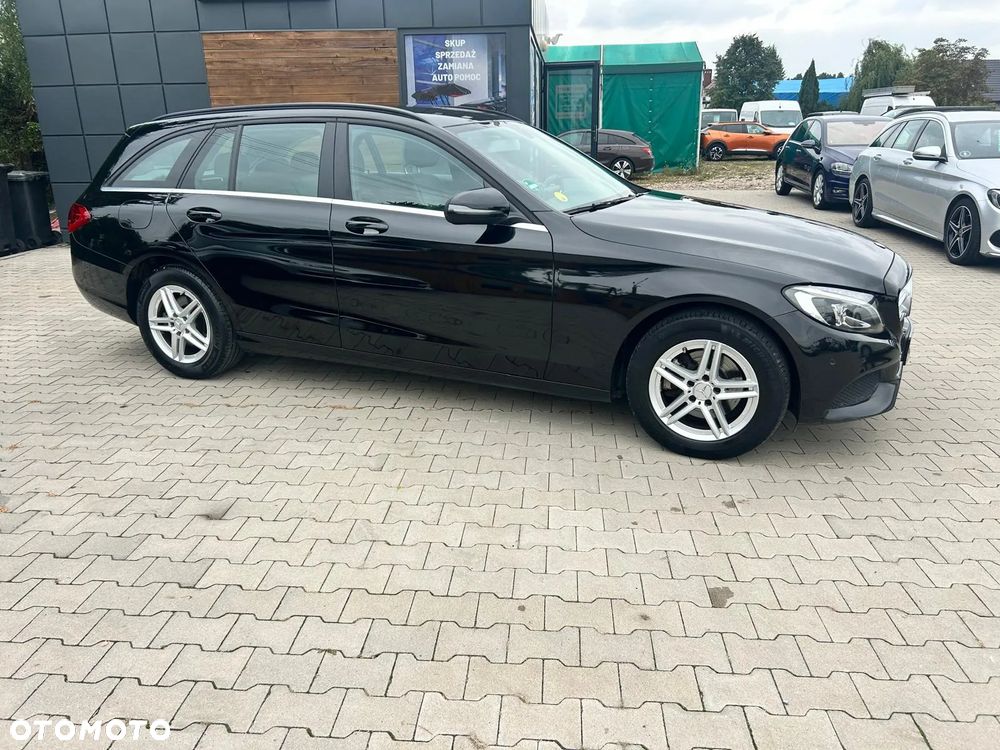 Mercedes-Benz C-Class 2018 photo 4
